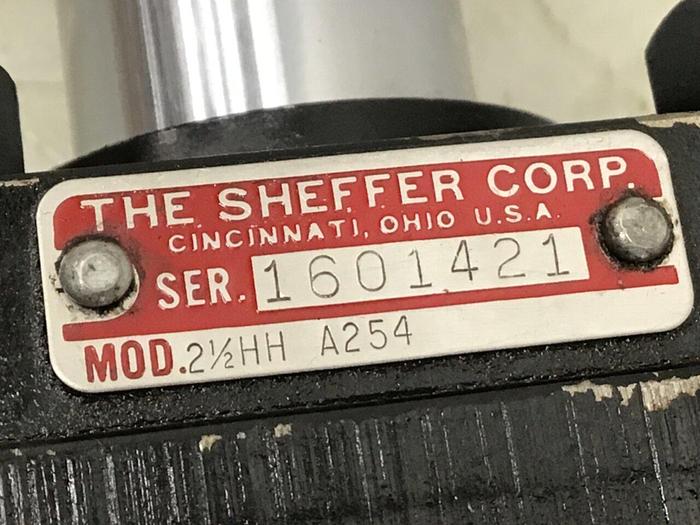 Used SHEFFER Traversing Cylinder 21/2HH A254 #131539