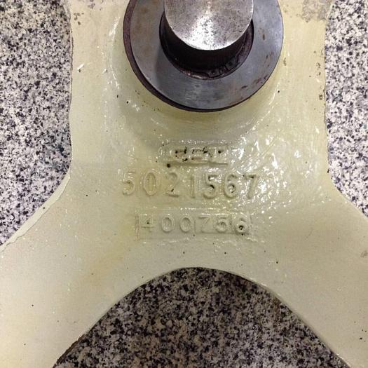 Used CINCINNATI MILACRON Injection Unit Sled VT440-21 I/SLED Used