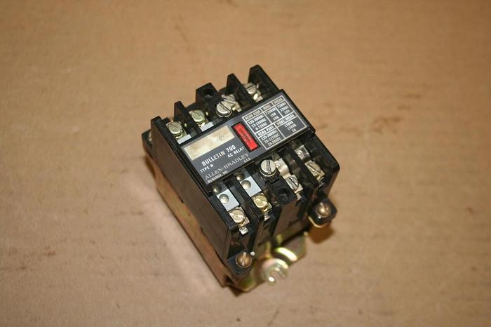 Used ALLEN BRADLEY AC Relay 700-N200A1 SER B Used