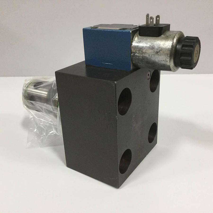 Used MOOG Valve CCE40A6RH1X06 Used