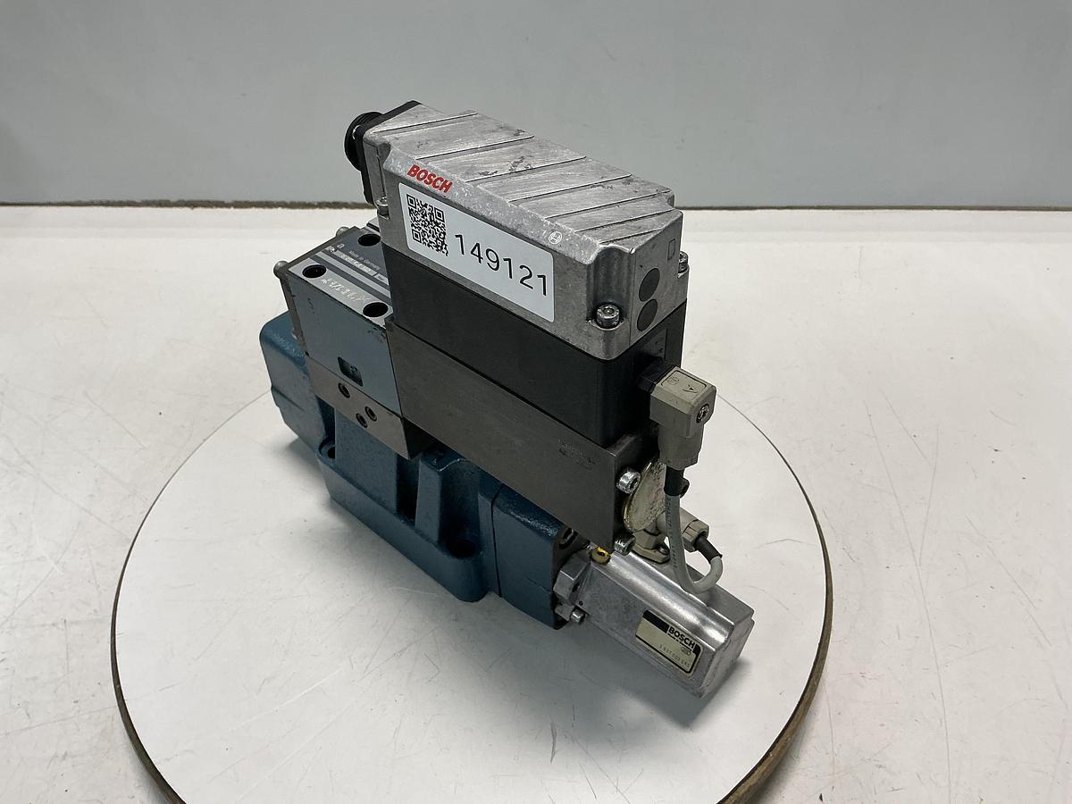 Used BOSCH 0 811 404 607