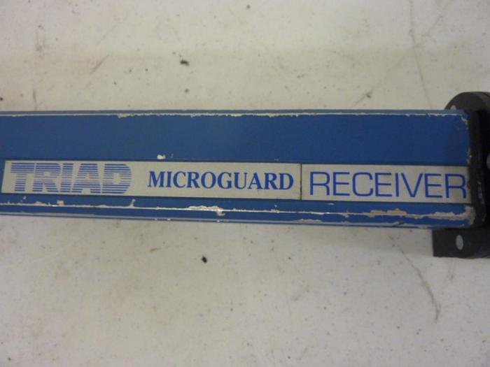 Used PINNACLE SYSTEMS INC Light Curtain Receiver MG-36-AB-AU-ER #59292