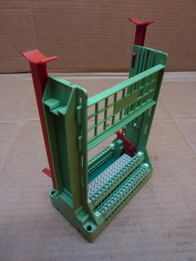 Used PHOENIX CONTACT Plug-In Card Holder SKBI64/F48 #24643