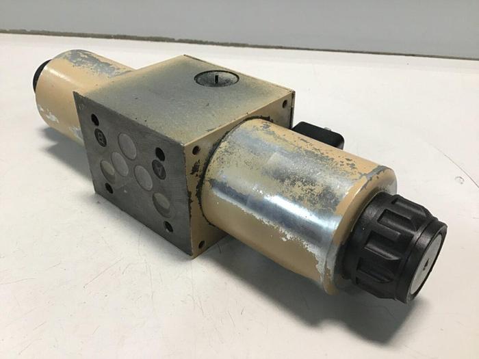 Used REXROTH Valve 4WE10J31CG24N924 #117039