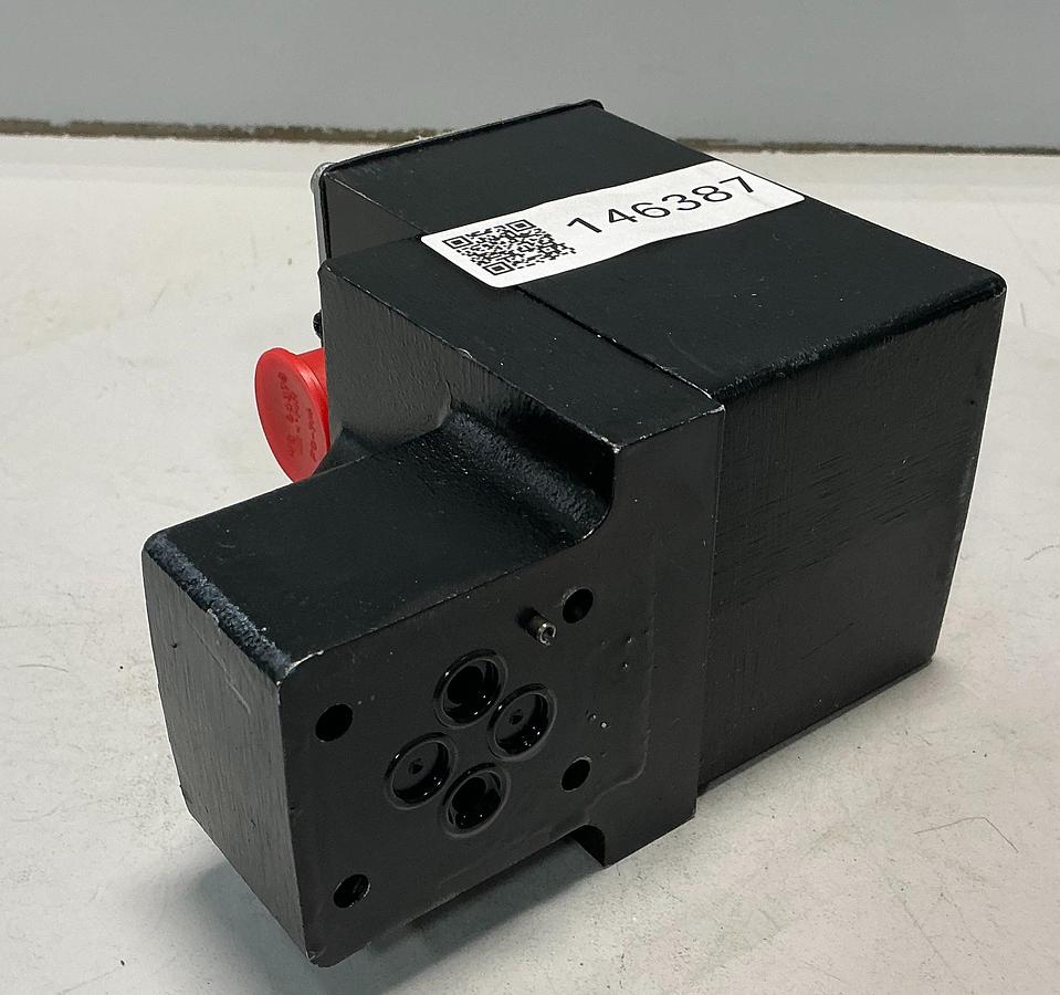 Used VICKERS EHST-3-FVF-40