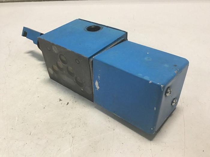 Used PARKER Directional Control Valve D3T1H21X4537 #137741