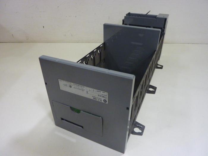 Used ALLEN BRADLEY Power Supply & Slot Rack 1746-P1 SER A / 1746-A10 SER A #51940