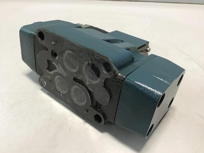 Used BOSCH Valve 0 810 090 173 Used