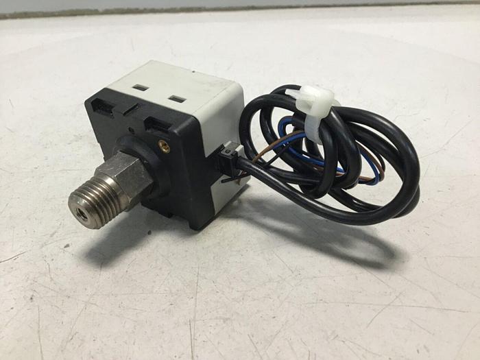 Used SUNX LTD Pressure Sensor PE-20 #114548