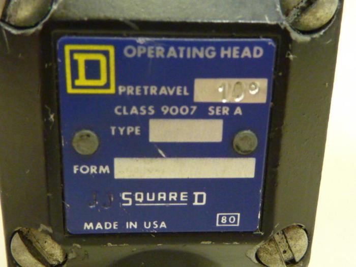 Used SQUARE D Limit Switch 9007AEQ2699 #57211