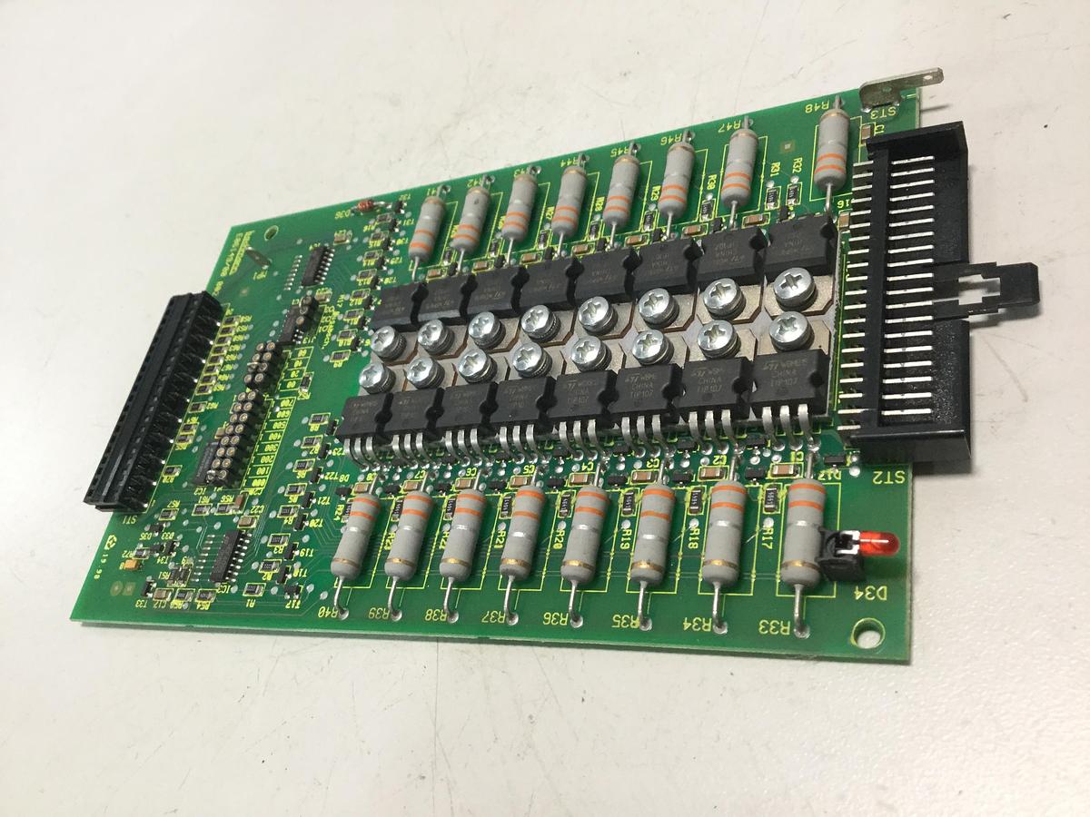 Used BACHMANN ELECTRONIC Output Card CA16/P2.5S E06149/00 002 USED