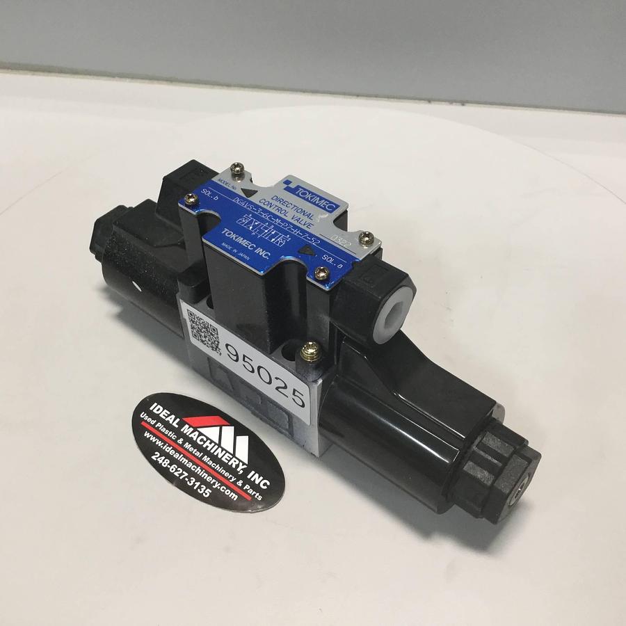 Used TOKIMEC Directional Control Valve DG4V-3-6C-M-P7-H-7-52 USED