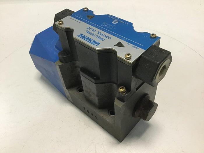 Used VICKERS Valve DG4V-5-31B-M-P7L-H-6-30-JA591 #113007