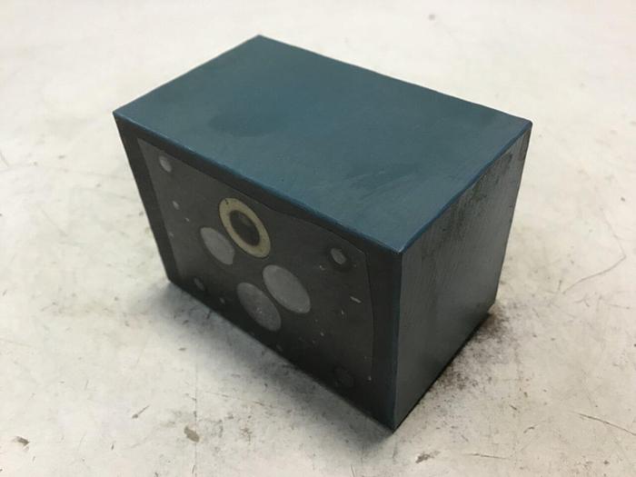 Used BOSCH Hydraulic Valve 9 810 161 084 #141460