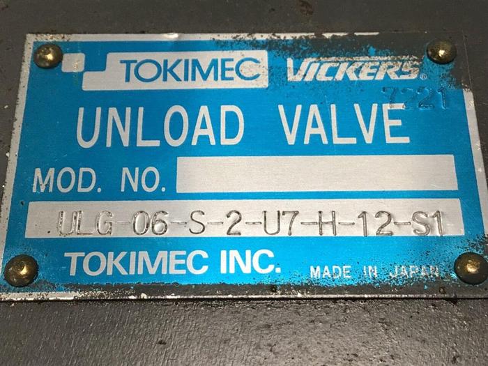 Used VICKERS Valve DG4V-3-2A-M-U7-H-7-52-JA70 #134408