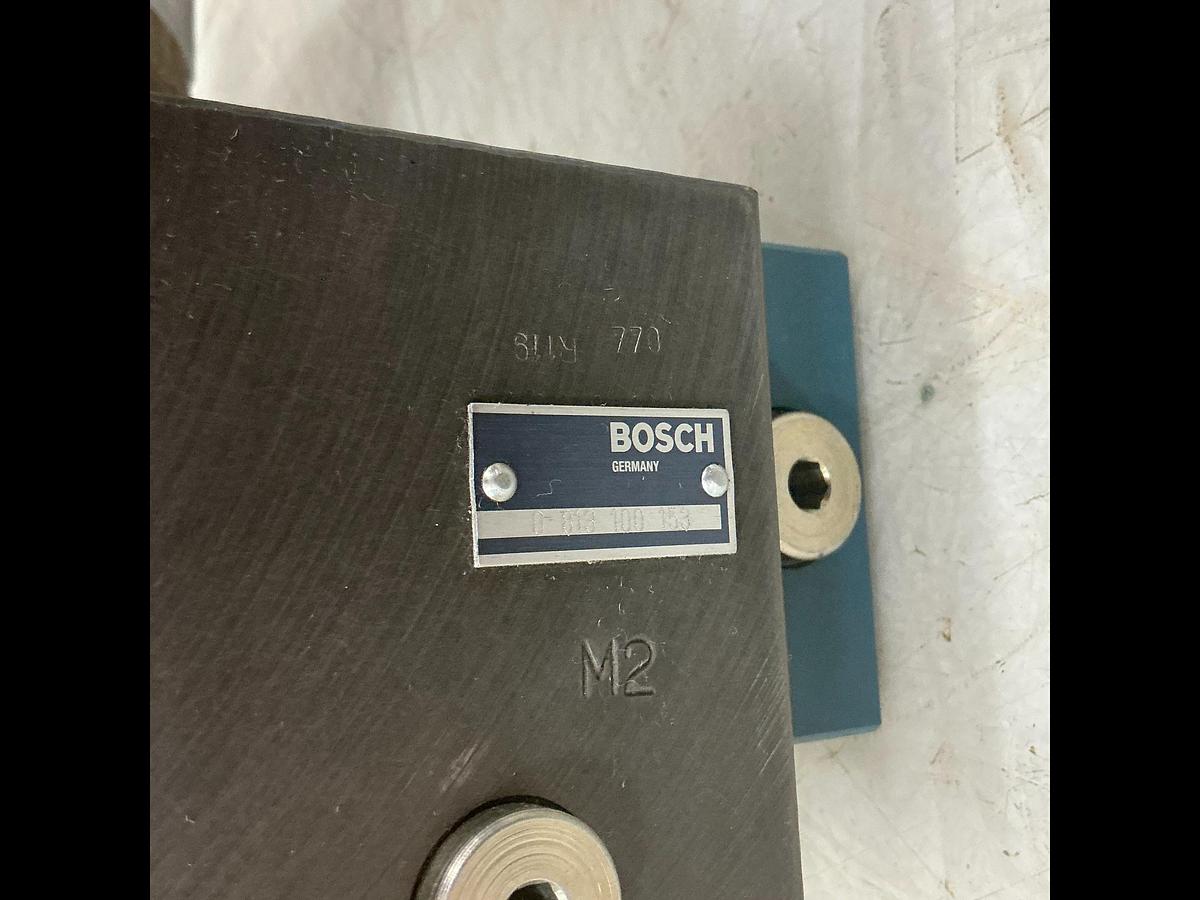 Used BOSCH 0 811 404 163
