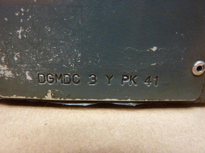 Used VICKERS Check Valve DGMDC 3 Y PK 41 #34014