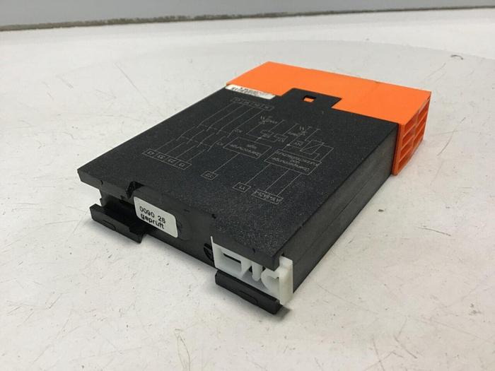 Used SAFEMASTER Safety Relay BG5924.04 #138355