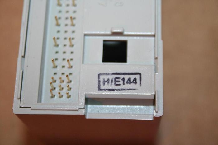 Used ALLEN BRADLEY Output Module Flex I/O 1794-OB16P SER A USED