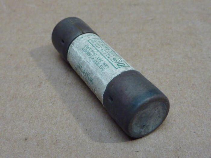 Used ECONOMY FUSE 20 Amp Fuse ECN-20 #33618