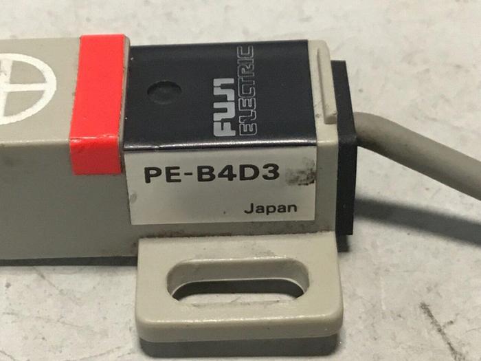 Used FUJI ELECTRIC Proximity Switch PE-B4D3 #128380