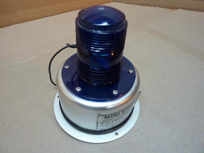 MAXI STROBE Mini Strobe Light 700 #28740