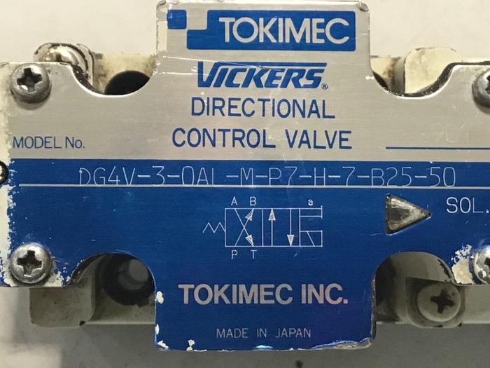 Used VICKERS Directional Control Valve DG4V30AIMP7H7B2550 #129706