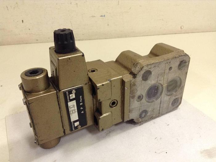 Used PARKER Pilot Valve R6V2YH50X4042 #68320