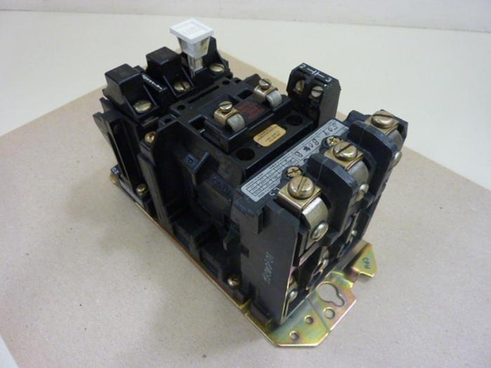 Used ALLEN BRADLEY Starter 509-BO. SER B W24 #47102