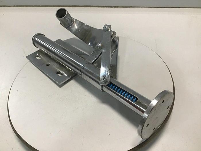 Used VESTIL Side Mounted Floor Lock FL-LK-SMR #113047