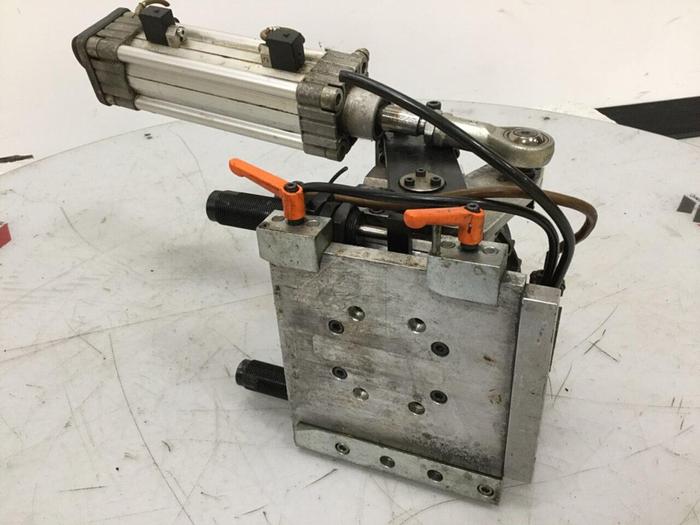 Used CONAIR Flip and Twist End of Arm Tooling FTEOAT #114058