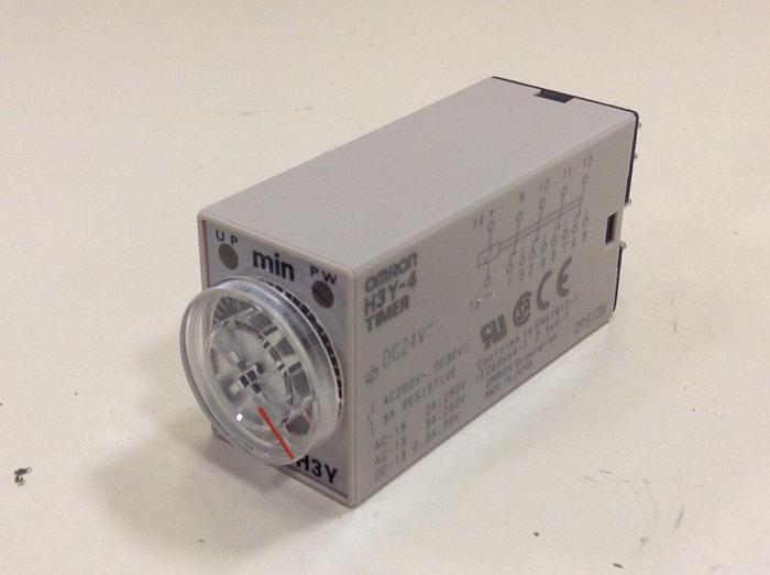 OMRON Timer H3Y-4-30 MINUTE #79511