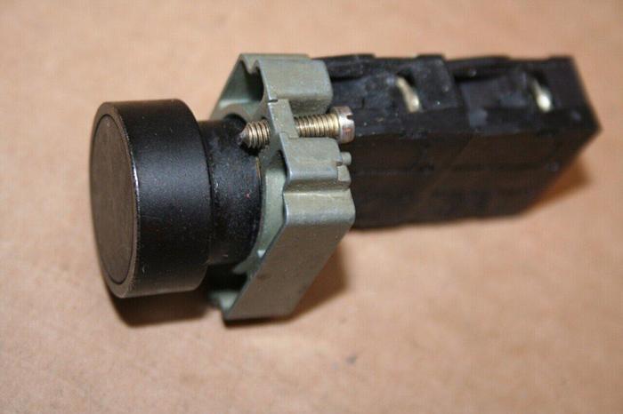 Used TELEMECANIQUE Push Button - Black BLACK BUTTON Used