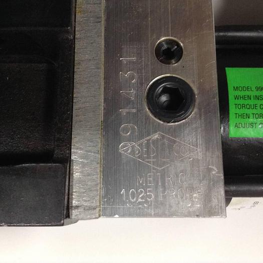 Used DESTACO Pneumatic Hold Clamp 991MAL-X37M-180-18-33 #90100