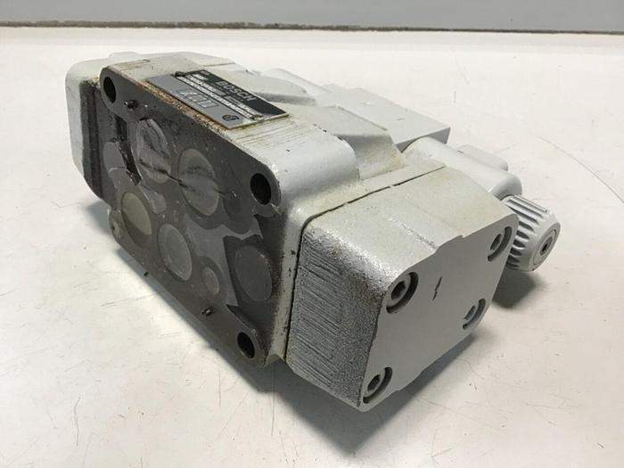 Used BOSCH Valve 9810234103 Used