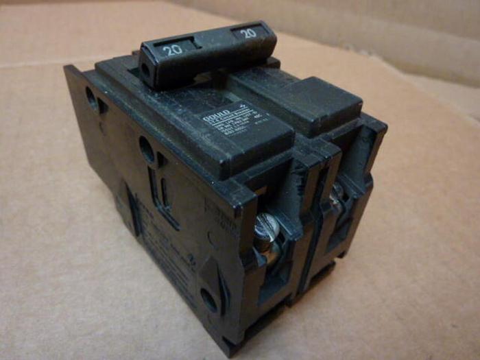 Used GOULD 20 Amp Circuit Breaker BQ2-B020 #27014