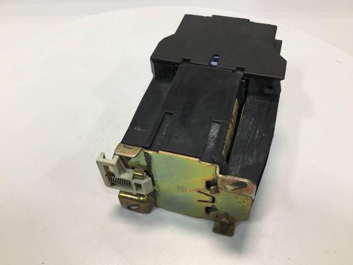 Used TELEMECANIQUE Contactor LP1D3210 #97922
