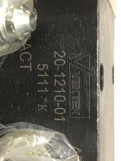 Used VEKTEK Block Cylinder 20-1210-01 #112826