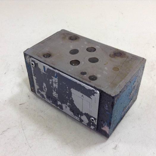 Used VICKERS Check Valve DGMDC 3 Y PK 41 #72650