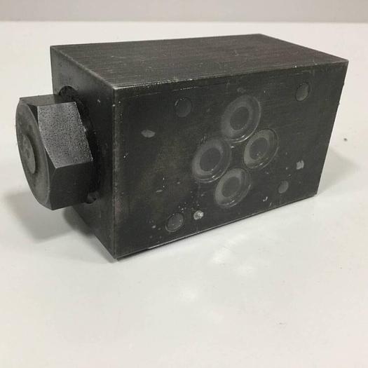 Used VICKERS Pilot Operated Check Valve DGMPC3ABKBAK41 #90510