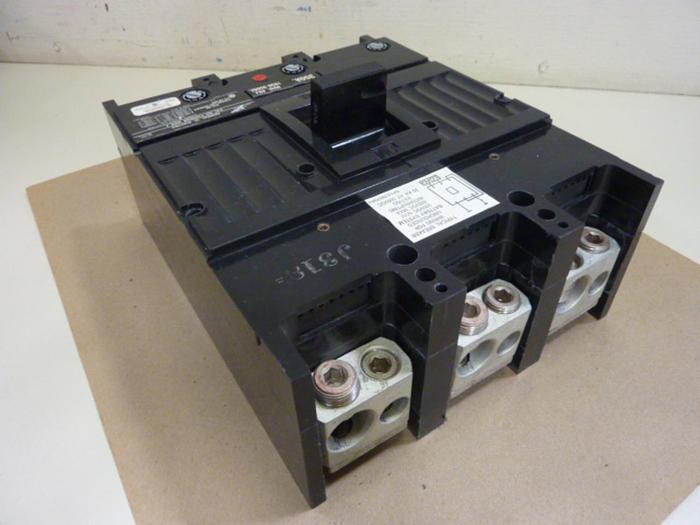 Used GENERAL ELECTRIC / GE 350 Amp Circuit Breaker TJJ436350 #64567