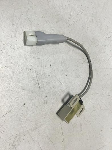 Used FUJI ELECTRIC Proximity Switch PE-B4D3 #128418