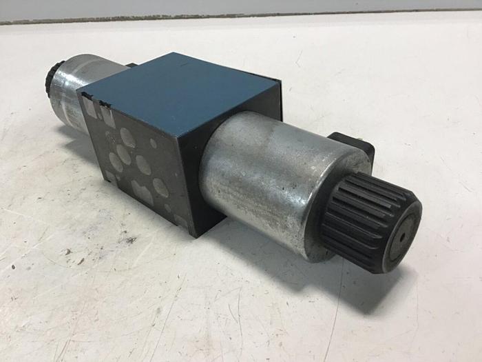 Used BOSCH Valve 0 810 001 700 #138046