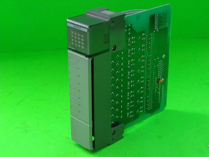Used ALLEN BRADLEY Output Module 1746-OV16 SER A #8198