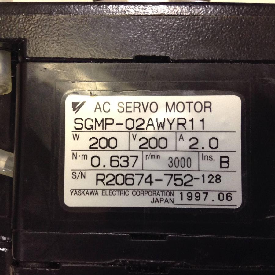 Used YASKAWA AC Servo Motor SGMP-02AWYR11 Used