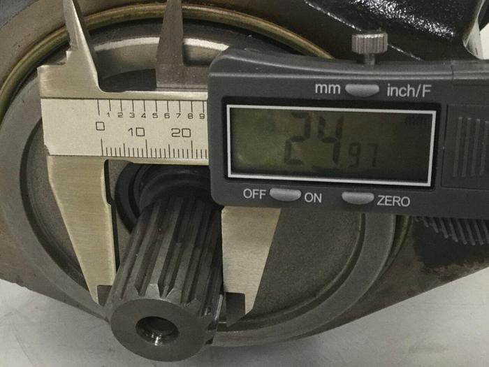 Used BRUENINGHAUS HYDROMATIK Pump LA10VO45DR31RPSC12K02 Used