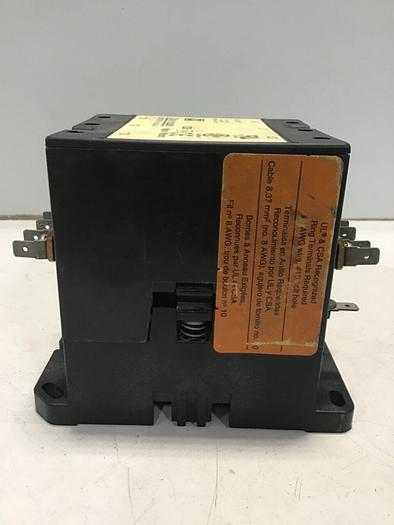 Used CUTLER HAMMER Contactor C25GNF390 #127360