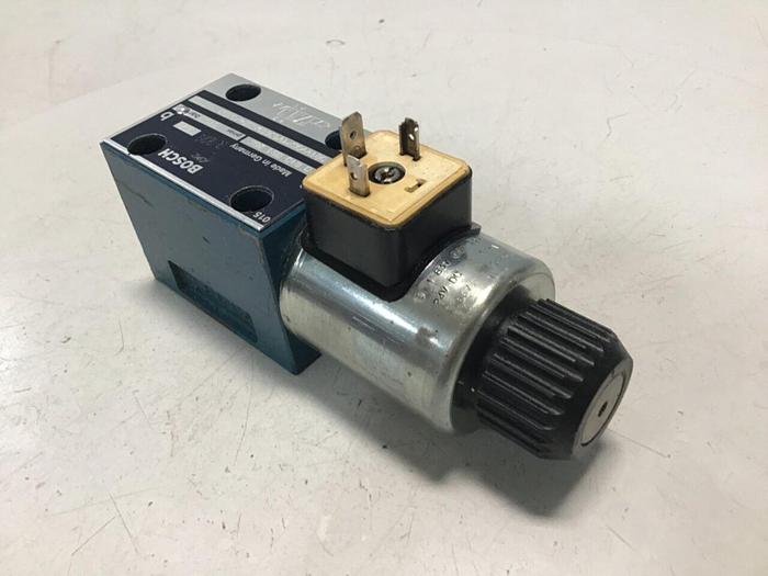 Used BOSCH Valve 0 810 091 266 #116937