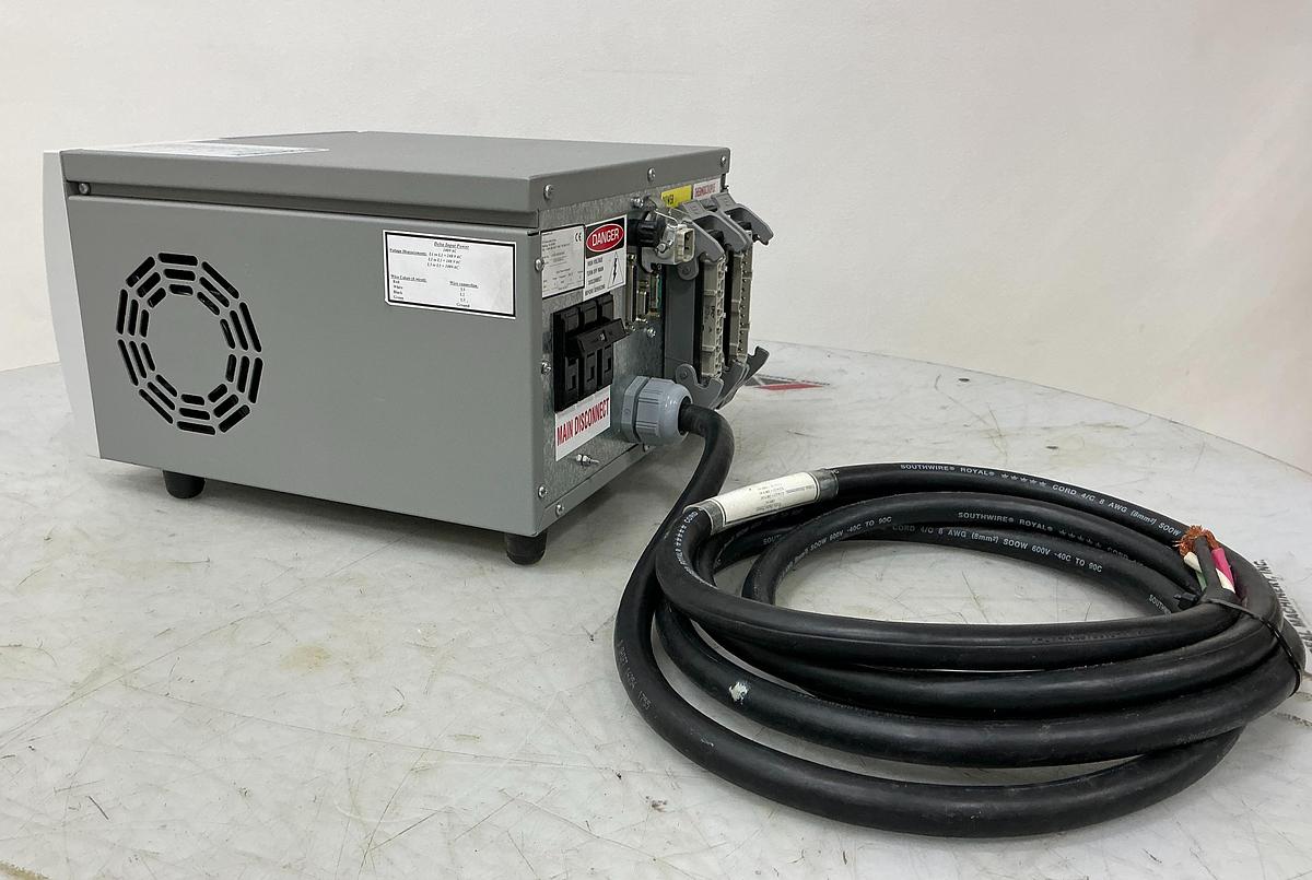 Used GAMMAFLUX LP L06G030D04S4NJC Hot Runner