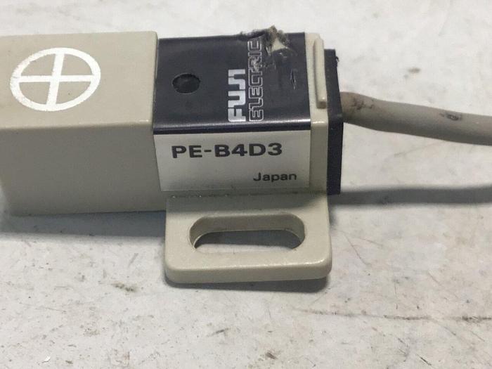 Used FUJI ELECTRIC Proximity Switch PE-B4D3 #128428